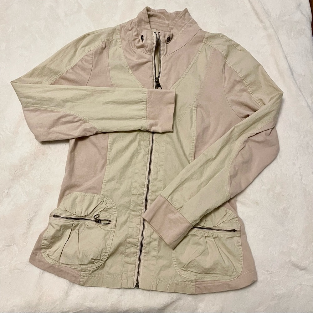 XCVI Large Women Almond Poplin Fitted Chevron Gorpcore Utility Cargo Jacket Zip
